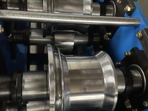 Machine de formage de portes à enroulement en acier hydraulique haut de gamme, moteur 4KW, système de contrôle Delta de Taïwan, pour toiture, Huatong 380V - Product Image 6