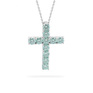 Collar con Colgante de Cruz de Plata de Ley S925 con Diamantes Verdes Menta, Diseño Versátil para Clavícula con Personalidad Única - Product Image 1