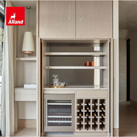 Ensembles complets d'armoires de cuisine en bois avec placage chêne clair Alland, design élégant, à prix compétitif pour les projets de développement d'appartements