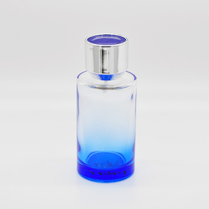 <span class=keywords><strong>50</strong></span> <span class=keywords><strong>ml</strong></span> cilíndrico azul cielo transparente del aerosol de la botella de <span class=keywords><strong>perfume</strong></span> de cristal - Product Image 1