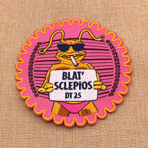 แพทช์ปักลายตัวอักษรโลโก้แบบกำหนดเองสำหรับงานมาร์ดิกราส์ ขายส่ง - Product Image 6