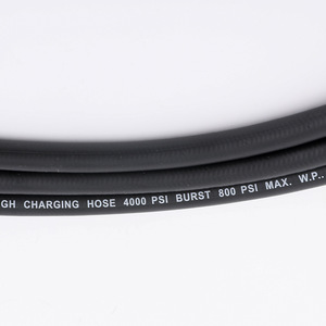 Tuyau de charge de réfrigérant haute pression 4000 Psi (pression de rupture) 800 Psi (pression maximale en service) pour pièces de climatisation automobile - Product Image 1