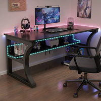 Bureau de jeu noir avec étagère de rangement et support pour processeur, poste de travail informatique simple avec éclairage RGB pour les joueurs