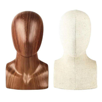 Pas cher Perruque Présentoir Tête Mannequin Grain De Bois Naturel Tête Masculine Modèle En Fibre De Verre Chapeaux Présentoir De Tête Accessoires D'affichage De Bureau