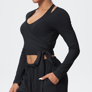 Camiseta ajustada con logo personalizado, cintura personalizada, <span class=keywords><strong>ropa</strong></span> de invierno para <span class=keywords><strong>mujer</strong></span>, hermosa, al por mayor, MOQ bajo, camiseta deportiva lisa. - Product Image 6