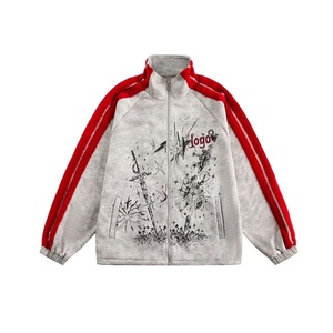 Giacca Oversize Vintage Streetwear Hip Hop Personalizzata con Zip e Grafica a Strisce Contrastanti, Cappotto Estetico Effetto Vissuto - Product Image 1