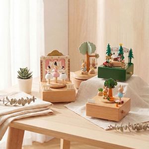 Jouets en bois Orff pour bébé : clochettes, hochets à agripper, instruments d'éveil musical et apaisant pour la petite enfance, lot de 6 pièces en boîte colorée - Product Image 1