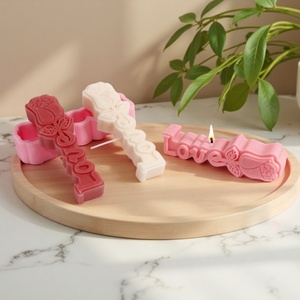 Moule à bougie en silicone en forme de bourgeon de fleur pour la Saint-Valentin, idéal pour les bouquets de mariage et les décorations nuptiales - Product Image 3