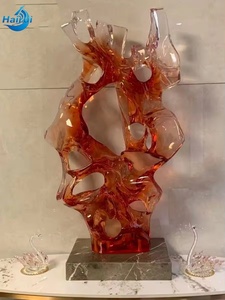 Décoration de maison et d'hôtel moderne et luxueuse, <span class=keywords><strong>sculpture</strong></span> au sol <span class=keywords><strong>en</strong></span> résine transparente, nouveau produit populaire, pièces de décoration - Product Image 4