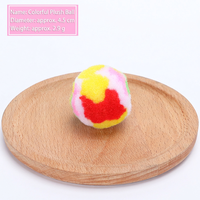 Balle à mâcher colorée en peluche pour chat, jouet élastique et moelleux pour animaux de compagnie, balle arc-en-ciel pour le nettoyage des dents et la poursuite, pour le jeu en intérieur