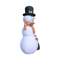 Pupazzo di neve natalizio gonfiabile da 1,8 m con cappello nero, Babbo Natale e pinguino con LED per decorazioni natalizie da esterno.