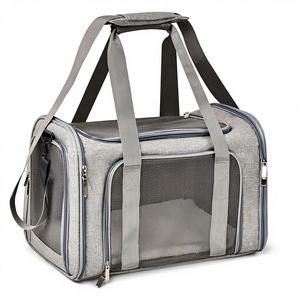 Mochila para Perros JIAHAO OEM/ODM, de Gran Capacidad, Portátil, de Poliéster Resistente y Ecológica para Viajes - Product Image 1