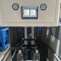 Máquina de Moldeo por Soplado y Estirado Semiautomática BAOGE BG-1000A de 2000 ml para Botellas de PET, 1000 BPH, Alta Productividad, Precio Bajo
