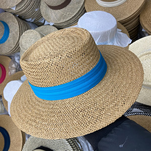 <span class=keywords><strong>Chapeau</strong></span> <span class=keywords><strong>de</strong></span> paille à large bord et dessus plat pour femme, idéal pour la plage et l'extérieur en été – Grande qualité, offre spéciale - Product Image 4
