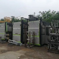 Gérez les charges verticales lourdes en toute sécurité avec un élévateur 2x2000kg SC200/200 construit sur une structure en acier renforcé.