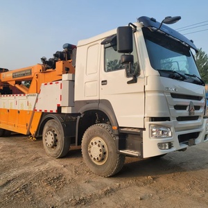 Camion <span class=keywords><strong>de</strong></span> dépannage rotatif Ho-wo 8x4 d'occasion pour le sauvetage routier et les entreprises <span class=keywords><strong>de</strong></span> <span class=keywords><strong>location</strong></span>, grue <span class=keywords><strong>de</strong></span> récupération robuste, capacité <span class=keywords><strong>de</strong></span> remorquage élevée - Product Image 1
