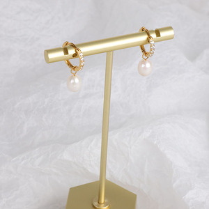 18k Золото Pvd покрытые нержавеющей стали ювелирные изделия дизайнерские серьги популярные бренды кубический цирконий пресноводный жемчуг кулон серьги - Product Image 2