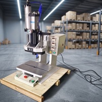 Presse à air compacte et économe en énergie, machine de poinçonnage industrielle sécurisée pour le poinçonnage et l'assemblage de tôles métalliques