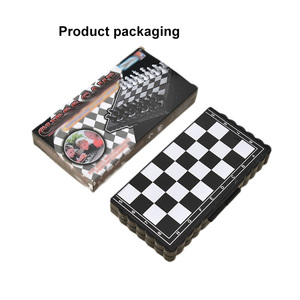 Dericsson Mini tablero de ajedrez portátil para niños en blanco y negro tablero de ajedrez magnético plegable de viaje - Product Image 6