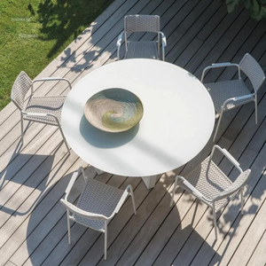Ensemble de mobilier de jardin de luxe moderne en aluminium et corde tressée, comprenant chaise de salle à manger, pour balcon d'hôtel, cour de villa et repas en extérieur - Product Image 5