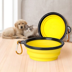 Gamelle pliable haut de gamme pour animaux de compagnie, en silicone élastique avec système de verrouillage rapide, idéale pour la promenade, la boisson et les friandises des chiens et des chats en extérieur. - Product Image 3