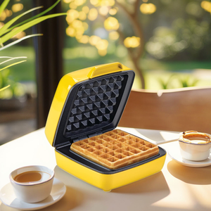 Mini <span class=keywords><strong>gaufrier</strong></span> électrique carré avec plaques de cuisson en forme de gaufre amusantes antiadhésives, vacances, anniversaires, cadeau de mariage <span class=keywords><strong>gaufrier</strong></span> - Product Image 3