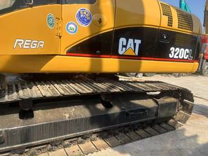 รถขุดตีนตะขาบ Caterpillar 320c มือสอง ขนาด 20 ตัน ประสิทธิภาพสูง พร้อมเครื่องยนต์และปั๊มกำลัง 103 กิโลวัตต์ สำหรับงานเหมืองและก่อสร้างถนน - Product Image 4