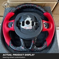 Volante Deportivo de Lujo Personalizado en Rojo, Fibra de Carbono Forjada, Cuero Perforado, 4 Palancas, 40 mm, con Luces LED y Palancas de Cambio