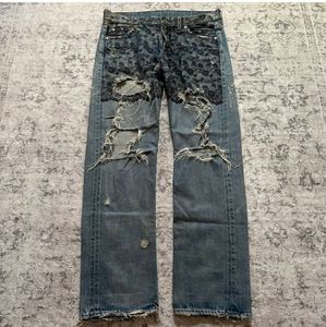 Pantalones acampanados de diseño personalizado con efecto de fricción para reparar bigotes de gato - Product Image 6