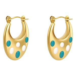 Nouvelle Tendance : Boucles d'Oreilles Créoles en Zircon Plaqué Or PVD de Haute Qualité, Exquises, Élégantes et Magnifiques, à Motifs Géométriques, pour Usage Quotidien - Product Image 4