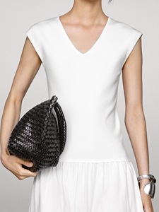 Factory Wholesale Custom Women Elegant White V-neck Sleeveless Long <strong>Maxi</strong> <strong>Dress</strong> New Design Breathable Comfortable Evening <strong>Dress</strong> - Product Image 4