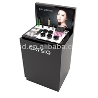 Étagère de présentation de cosmétiques avec logo lumineux / Étagère de présentation de cosmétiques rétroéclairée / Étagère de présentation de maquillage éclairée