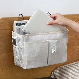 Sac de rangement de voyage suspendu - Organisateur suspendu et panier en tissu pour chevet, dortoir, ou chambre d'étudiant. Organisateur multi-poches - Product Image 4