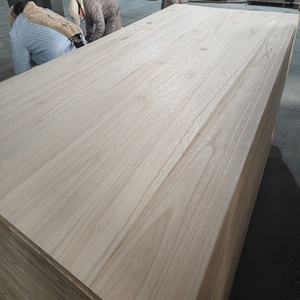 Bois de Paulownia naturel massif, sans nœuds et sans variation de couleur. - Product Image 6