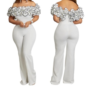 Combinaison moulante sexy à épaules dénudées avec volants en dentelle pour femme, couleur unie, tendance - Product Image 1