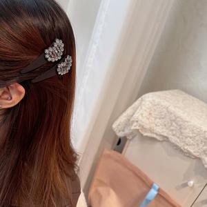 Barrettes à cheveux en cristal en forme de cœur de luxe personnalisées, accessoires pour femmes - Product Image 2