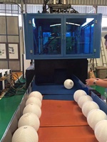 Machine de fabrication de plastique 2L Machine de moulage par soufflage de bouteilles Machine de fabrication de bouteilles en plastique entièrement automatique