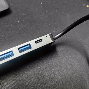 <b>Type</b> <b>C</b> 5 In 1 Hub Aluminum Alloy <b>HDMI</b> 2.0 USB Multi Port Adapter For Laptop Expansion - Product Image 3