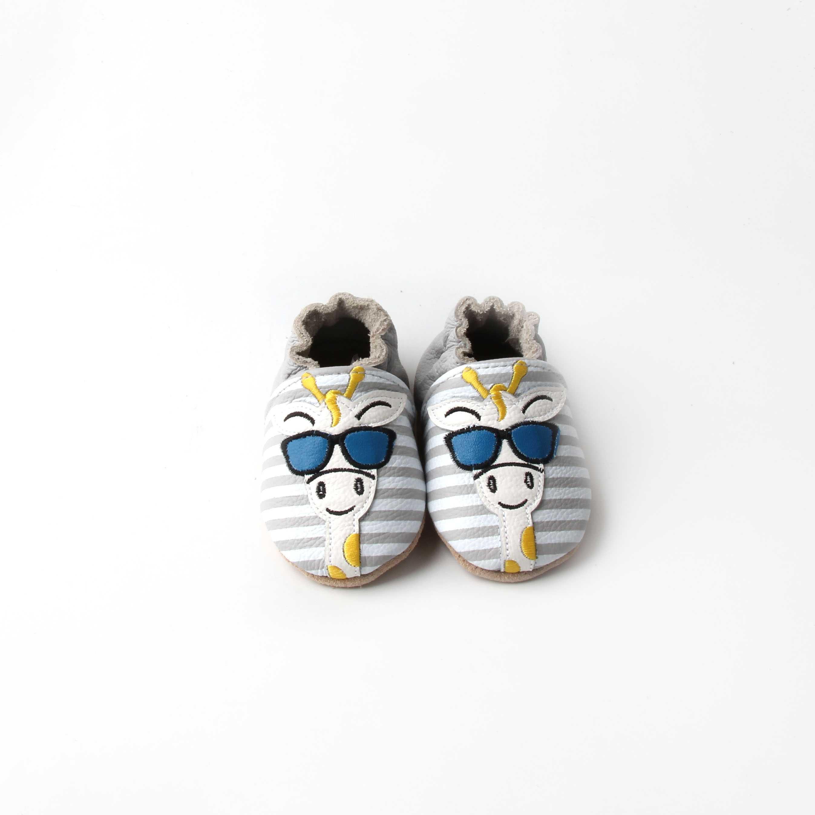 Одежда для маленьких мальчиков и обувь возрастом 1 год; Из натуральной кожи; Лидер продаж, туфли из мягкой кожи для использования внутри помещений