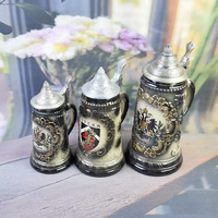 Ensemble de chopes à bière et à vin en porcelaine vintage classique - Plusieurs tailles (250 ml/550 ml/850 ml) Noir-doré avec couvercle et poignée en aluminium