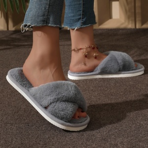 Nouveau produit : Sandales d'été à bout ouvert avec semelle extérieure en EVA, doublure à amorti croisé et matériau ultra-confortable pour la maison et la chambre. Réponse rapide. - Product Image 4