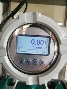 แม่เหล็กไฟฟ้ากระแสเงินสดเมตรจอแสดงผล LED Water Flow Meter