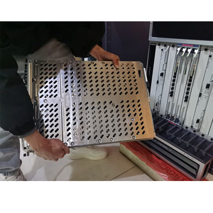 Router Empresarial NE40E 02350AUH CR5P08BASA77 NE40E-X8A (Incluye Chasis, 2 SRUs, 2 SFUs (1T), 8 Entradas de Corriente Alterna, 3 Bandejas de Ventiladores) 02350AUH CR5 - Product Image 1