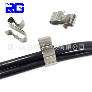 Clip de câble en acier inoxydable en forme de C pour fixation de câbles photovoltaïques 4 mm² - Product Image 3