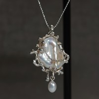 Chaîne de pull pour femme en cuivre imitation baroque avec perles et attrape-rêves, style élégant et sportif, luxe léger, perles de laboratoire