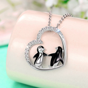 Collana con Ciondolo a Forma di Cuore e Pinguino per Donne, Gioiello di Moda per l'Amicizia, Regalo - Product Image 2