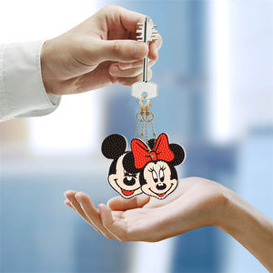 Diamant Peinture Acrylique <span class=keywords><strong>Mickey</strong></span> Minnie Lumière Porte-clés 2pcs Rond Spécial Diamant Accessoires Sac Pendentif - Product Image 3