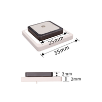 Antenne GNSS active à gain élevé pour suivi industriel, 35x35mm, double bande verticale (L1 L5) avec connecteur, indice de protection IP67 inclus