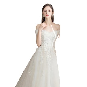Off Shoulder A Line Tulle Wedding Dress Empire Waist Sweetheart Neckline With Train For Women 2026 New Style Simple Slimming - Product Image 5