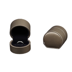 High Quality Half Moon Pu Leather Jewelry Box <b>Set</b> For All Jewelry Styles With Customizable Logo And Size - Product Image 1